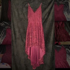 WINDSOR SPAGHETTI STRAP GLITTER LACE LONG DRESS